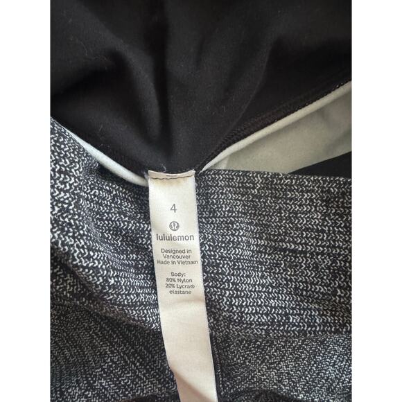 Lululemon Still Mind Foot Strap Yoga Pants Ice Gray Black Size 4 EUC - Picture 4 of 10